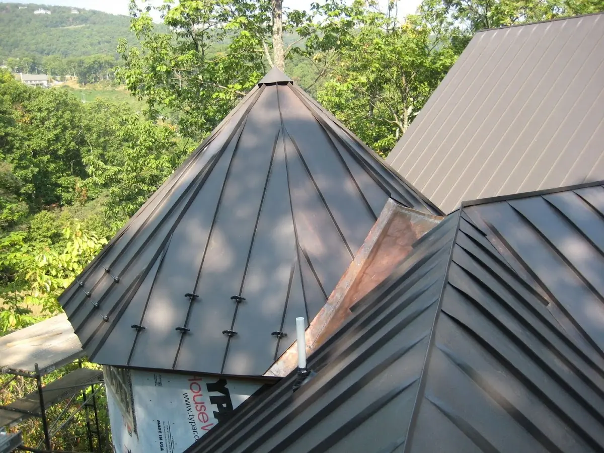 Professional Gutter Cleaning by Craftsman Roofing in Morningside Park